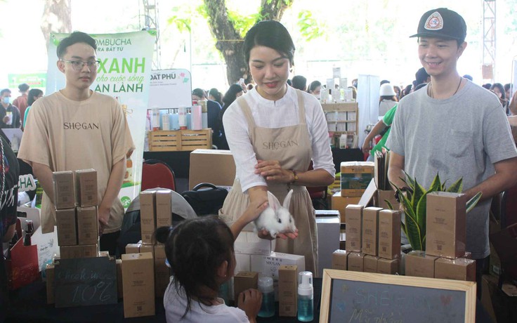  Làm đẹp 'thuần chay' và văn hóa sống xanh 