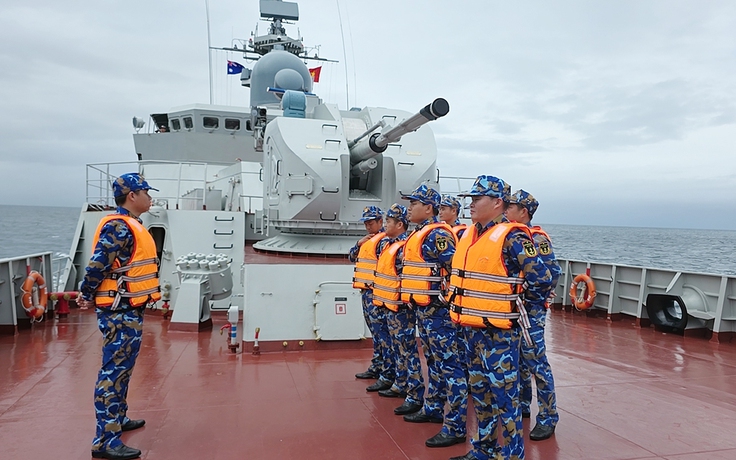 Tàu hộ vệ tên lửa Quang Trung đến Jervis, sẵn sàng cho duyệt binh tàu quốc tế