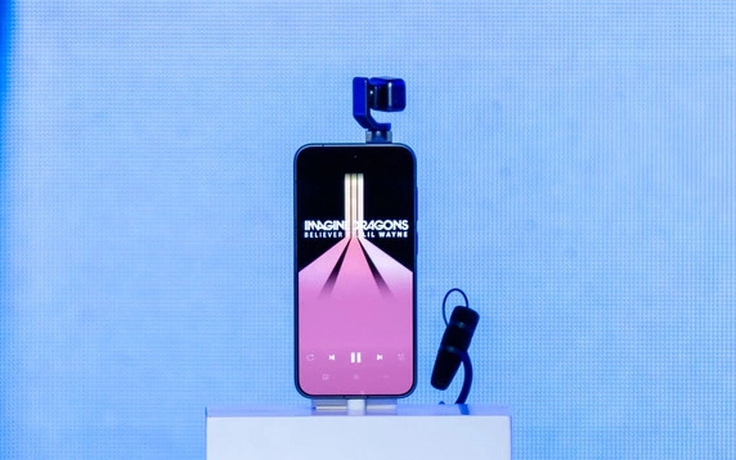 Honor ra mắt Robot Phone, tích hợp AI