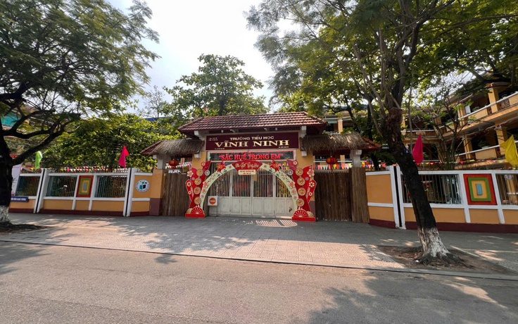 Xác minh vụ giáo viên dùng thước đánh học sinh tiểu học 'chấn thương' ở tay