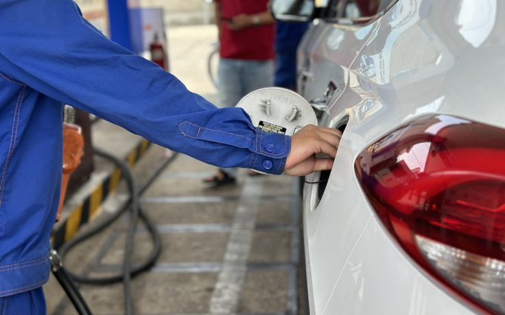 Giá xăng dầu hôm nay 20.3.2026: Thế giới quay đầu giảm mạnh