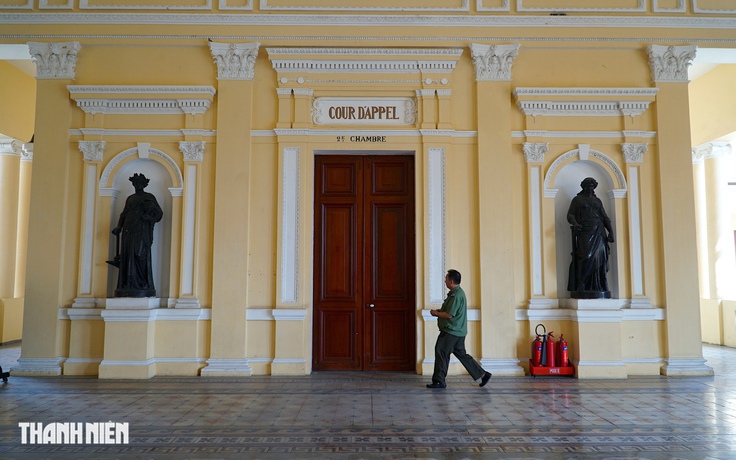 Bên trong Tòa án Nhân dân TP.HCM: Tượng nữ thần công lý và những phù điêu cổ ít người biết