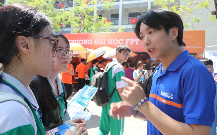 Sinh viên quốc tế 'bật mí' bất ngờ về giáo dục Việt Nam