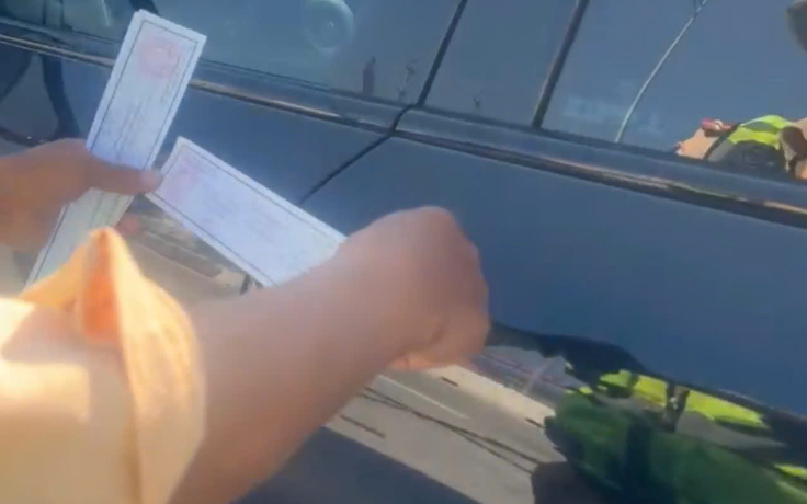 Ô tô chạy quá tốc độ, không đăng kiểm, bị phạt 68,5 triệu đồng