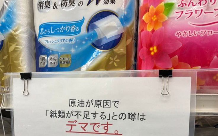 Người Nhật Bản đổ xô tích trữ giấy vệ sinh, chính phủ phải khuyến cáo