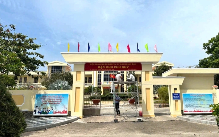 Vì sao lãnh đạo đặc khu Phú Quý đề xuất tăng phụ cấp?