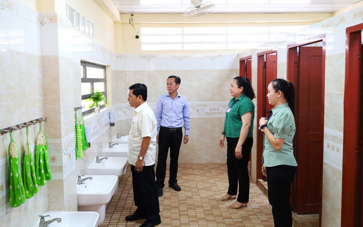 Cà Mau chi gần 180 tỉ đồng sửa chữa, xây mới 839 nhà vệ sinh trường học