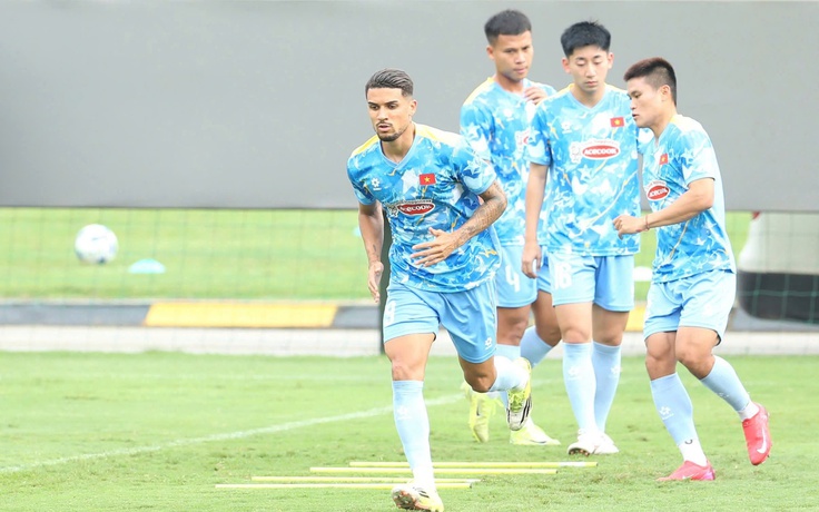 Lịch thi đấu đội tuyển Việt Nam - Bangladesh hôm nay: Chờ lần đầu ngọt ngào của Xuân Son và Hoàng Hên