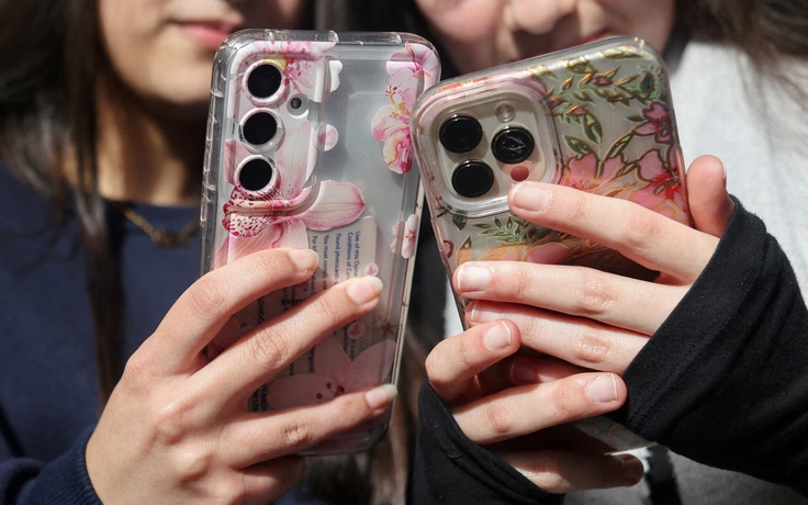 Anh thí điểm hạn chế mạng xã hội với trẻ em