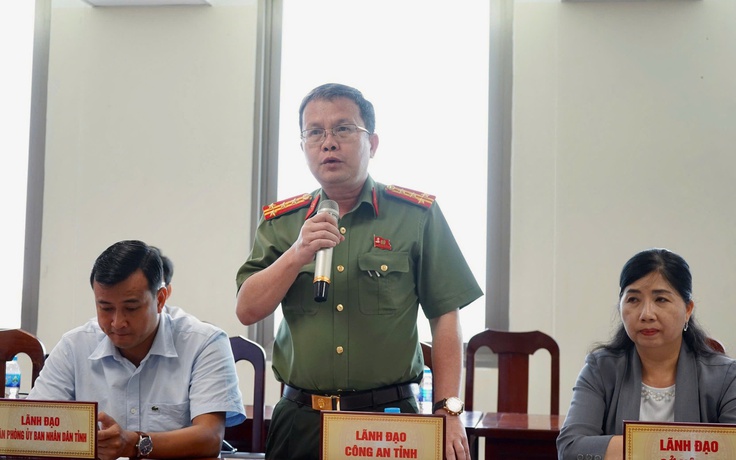 Vụ sà lan vướng dây điện, container rơi xuống kênh Chợ Gạo: Xử phạt tài công