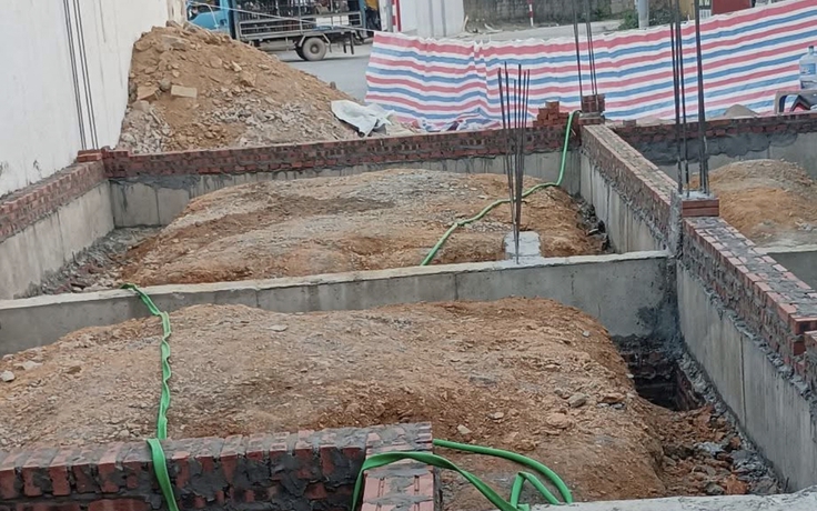 Người xây nhà ‘toát mồ hôi hột’ vì giá vật liệu leo thang