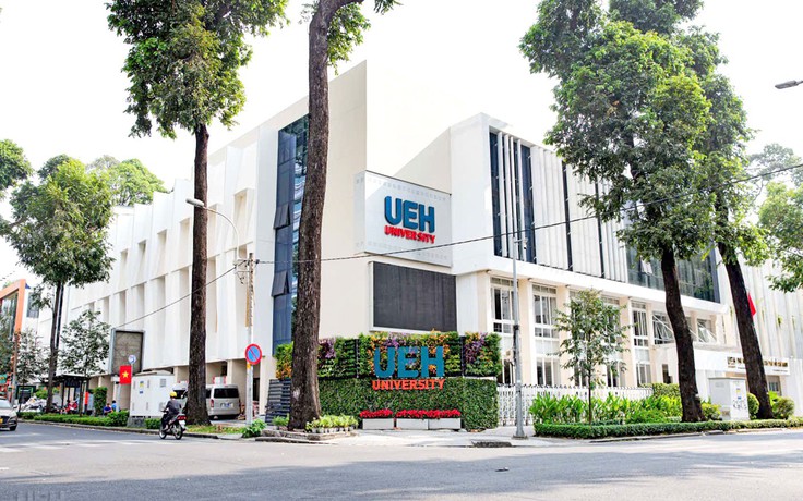 Hành trình UEH 50 năm: chuỗi 22 hoạt động đồng kiến tạo tương lai bền vững