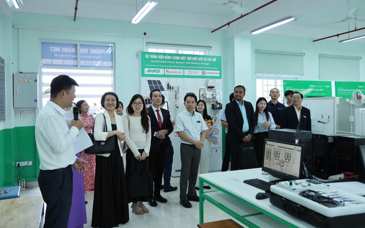 Doanh nghiệp đầu tư tiền tỉ đưa công nghệ 'chuẩn nhà máy' vào trường nghề