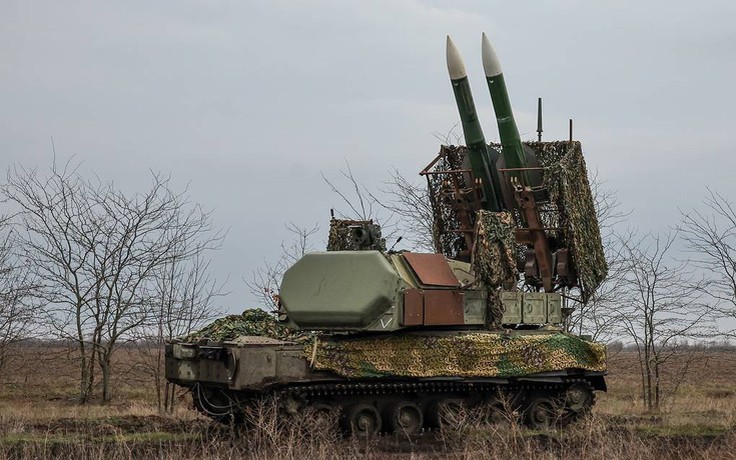 Chiến sự Ukraine ngày 1.493: Kyiv đẩy lui quân Nga, nhưng có thể mất vũ khí Mỹ