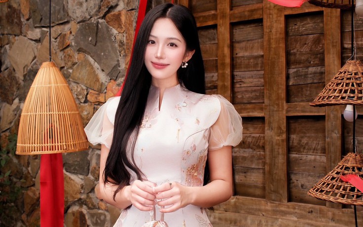 Kiểu váy giúp tôn nét thanh lịch, mặc lên là gọn dáng