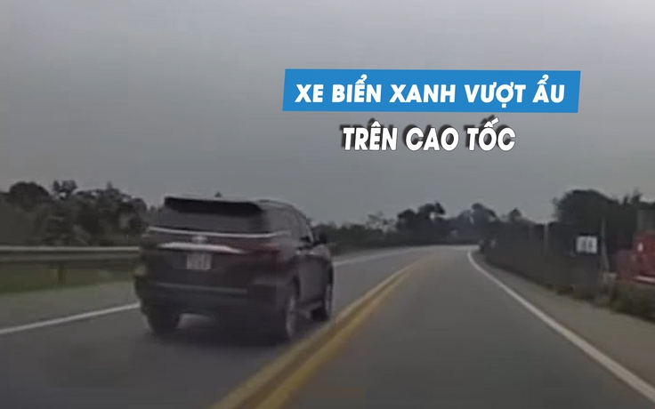 Xe biển xanh vượt ẩu trên cao tốc bị CSGT xử phạt