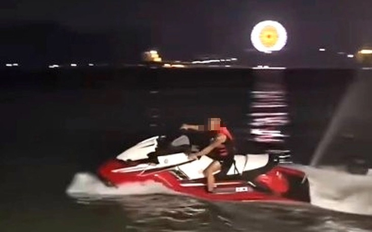 TikToker phóng mô tô nước trên bãi tắm Nha Trang bị xử phạt 5 triệu đồng