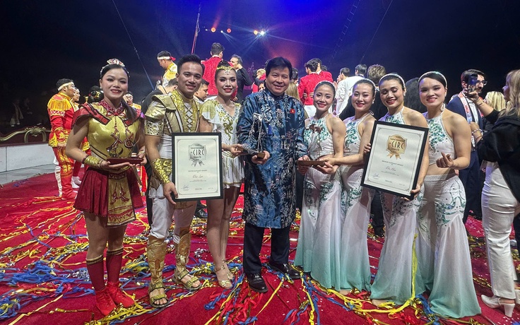 Xiếc Việt giành 3 giải thưởng tại Tây Ban Nha