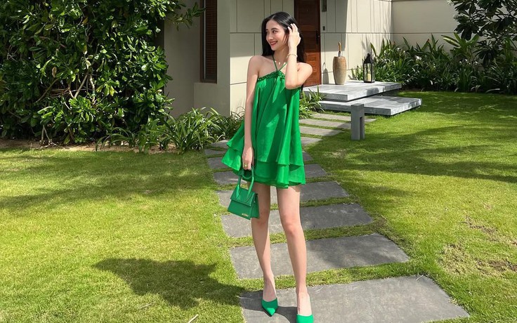 Diện trang phục xanh lá tạo sự nổi bật cho nàng sành điệu