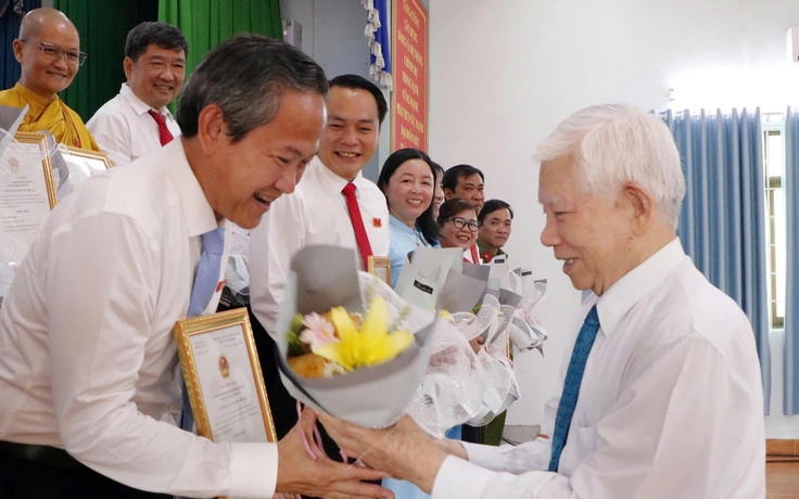 HĐND phường Phú An kiện toàn nhân sự chủ chốt tại kỳ họp thứ nhất khóa II