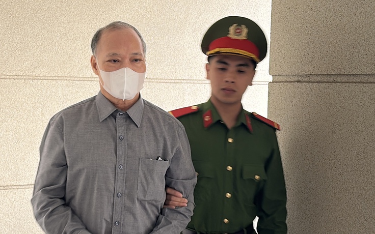 Cựu thứ trưởng Bộ NN-PTNT và 4 cấp dưới nhận hối lộ hơn 40 tỉ đồng