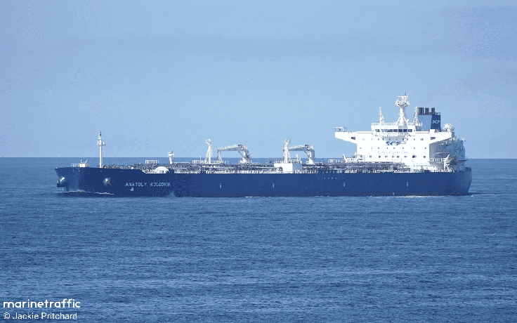 Tổng thống Trump cho tàu dầu Nga viện trợ Cuba