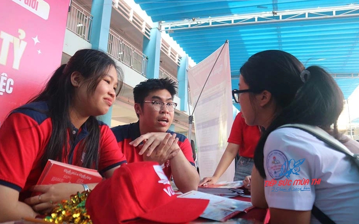 Thận trọng với sức hút từ những ngành 'bùng nổ'