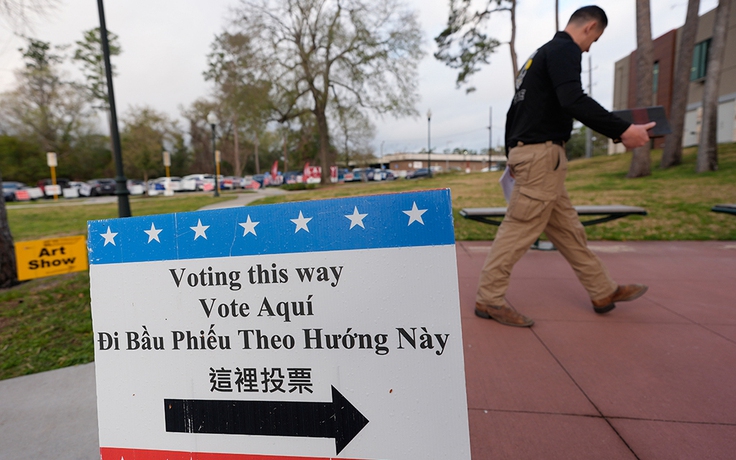 Mỹ khởi động bầu cử sơ bộ giữa kỳ