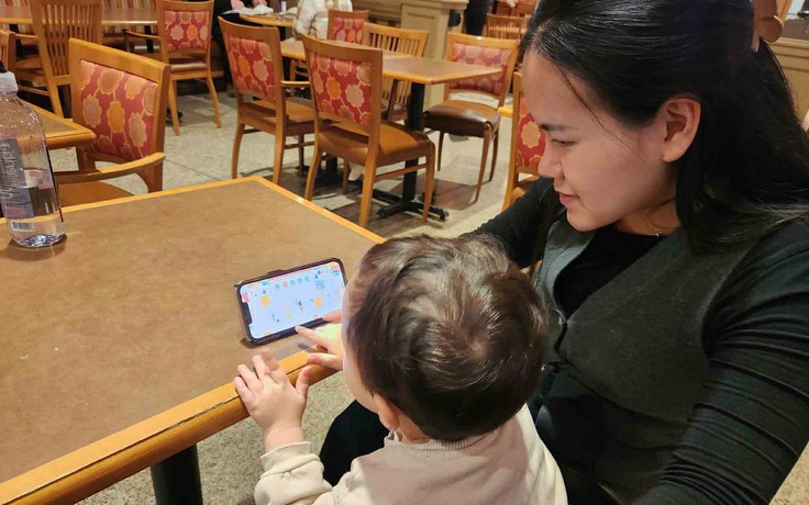 Nuôi dạy con bằng… app