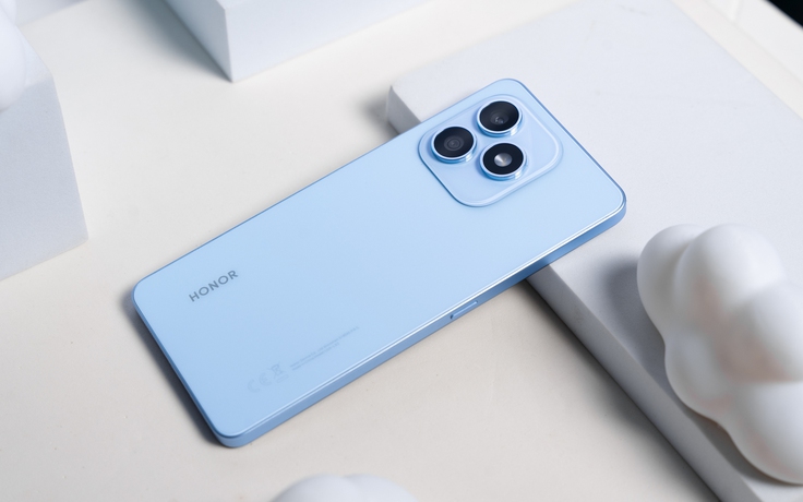 Honor đưa smartphone pin 7.000 mAh, giá 8 triệu đồng về Việt Nam