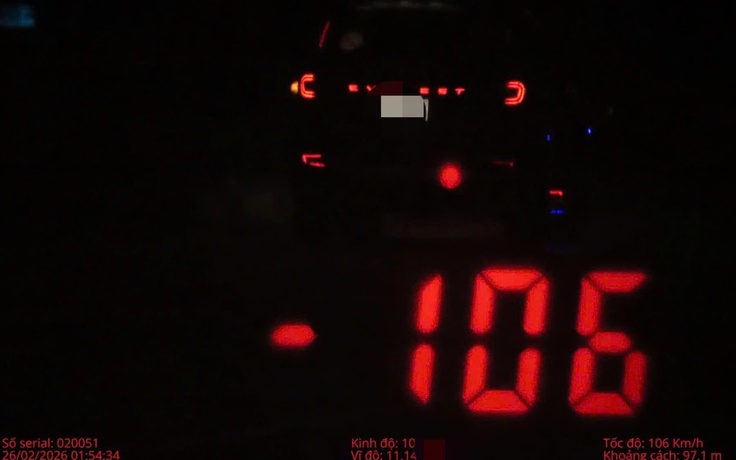 CSGT TP.HCM siết kiểm tra tốc độ trên quốc lộ 13, phát hiện tài xế chạy hơn 100 km/h