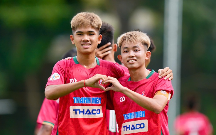 Song tấu số 7 và số 10: ‘Ronaldo - Messi’ phiên bản sinh viên tỏa sáng