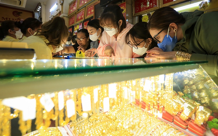 Thị trường tài chính chao đảo