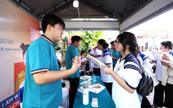 Học khối ngành kinh tế, ngân hàng, luật có những lợi thế gì?