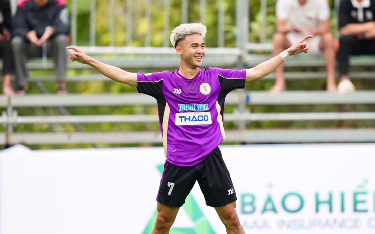 'Neymar xứ Thanh' Trọng Tùng: Cứ sút là có bàn, đi vào lịch sử TNSV THACO cup