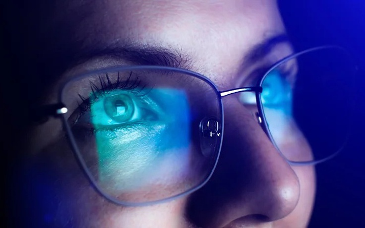 Kính chống ánh sáng xanh có 'thần thánh' như quảng cáo?