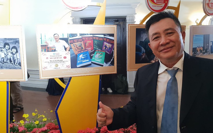 Kỷ lục gia - nhà văn Lại Văn Long tự phá kỷ lục của chính mình