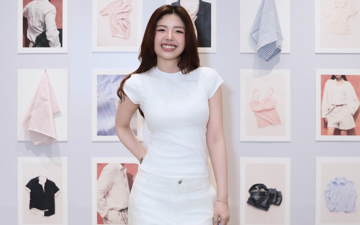 Mặc đẹp cả tuần cùng chiếc quần trắng tối giản