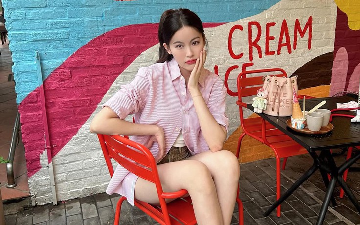 Tạo sự khác biệt với cách phối áo sơ mi khoác ngoài trang phục