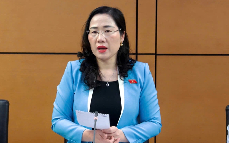 Quốc hội lo lắng thịt lợn bẩn, ốc bươu 'ngâm thủy tinh lỏng'