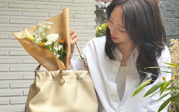 Áo sơ mi trắng, 'chìa khóa' biến hóa đa phong cách cho nàng hiện đại