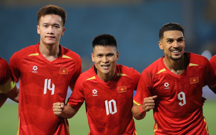 Đội tuyển Việt Nam đá tới... 2 AFF Cup trong năm 2026: Lo cho thầy Kim