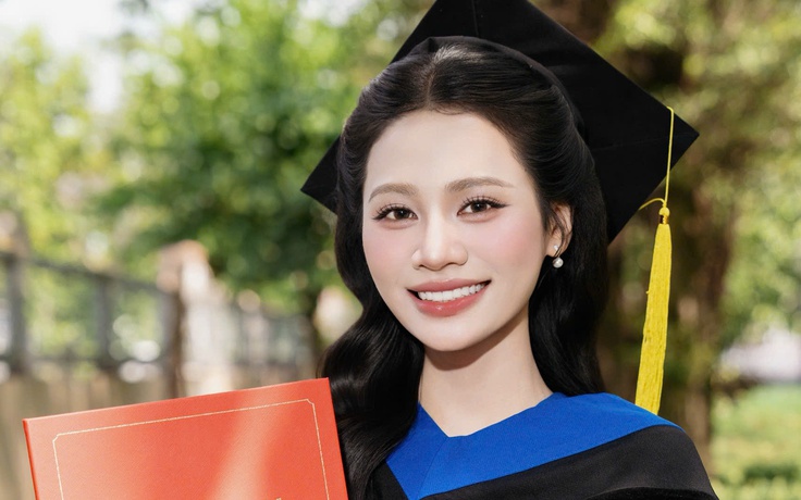 Hoa hậu Đinh Như Phương tốt nghiệp thạc sĩ