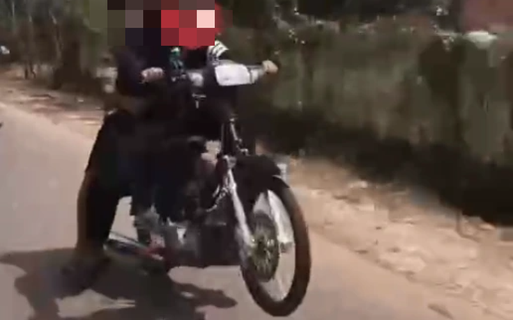 Xử lý thanh niên bốc đầu xe máy rồi đăng clip lên mạng xã hội