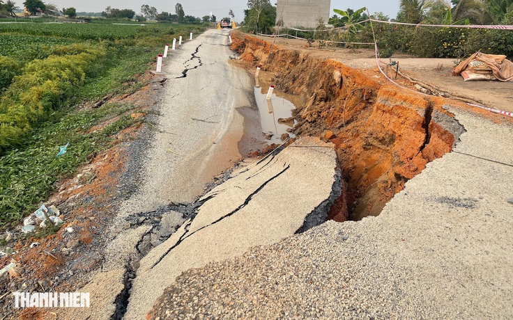 Vụ sạt lở đường ven sông Tây Ninh: Xác định nguyên nhân ban đầu