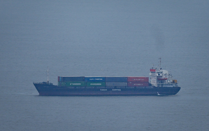 Iran đe dọa tuyến hàng hải biển Đỏ, rộ tin Mỹ điều thêm 6.000 quân