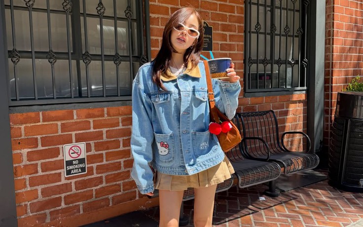 Vẻ ngoài trẻ trung và nổi bật nhờ áo khoác denim dễ phối