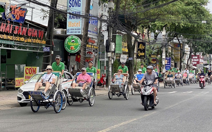 Nha Trang chấn chỉnh xích lô gắn động cơ trái phép