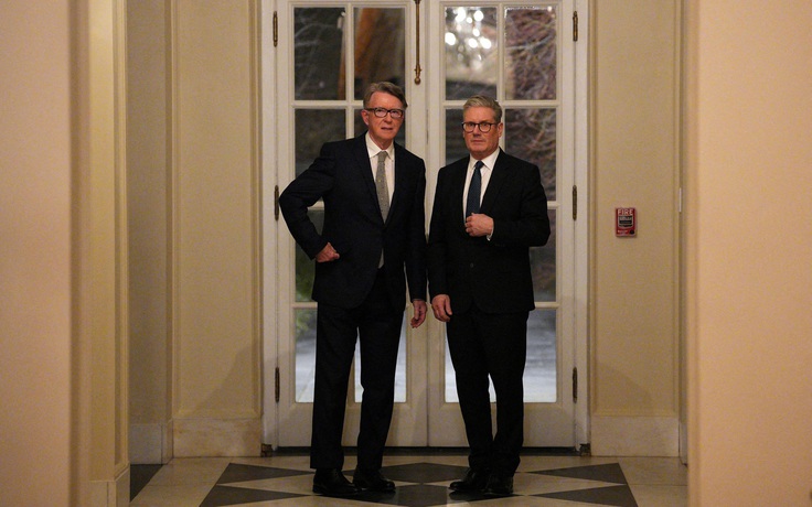 Thủ tướng Anh đối mặt sức ép từ chức sau vụ bổ nhiệm gây tranh cãi