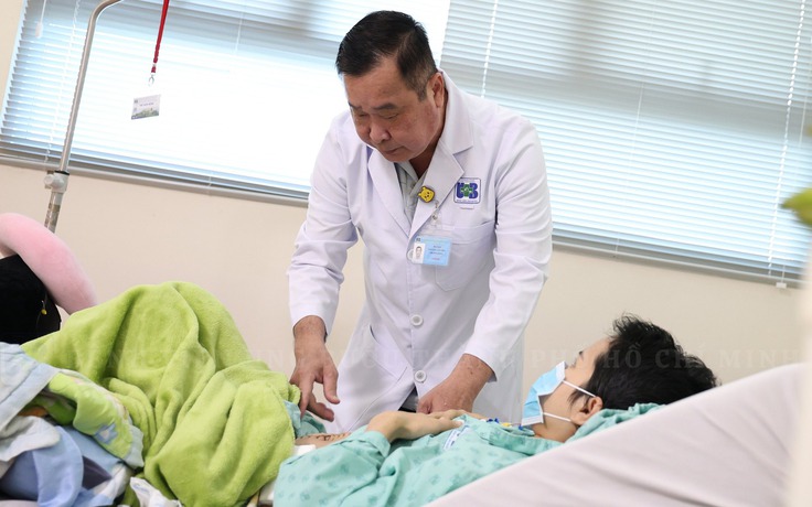 Hai bệnh viện ở TP.HCM phối hợp phẫu thuật ca ung thư cổ tử cung tái phát